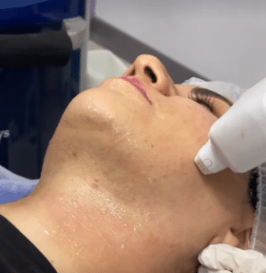 نمونه هایفوتراپی کلینیک زیبایی باران