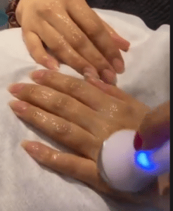 نمونه پاکسازی پوست کلینیک زیبایی کاژه