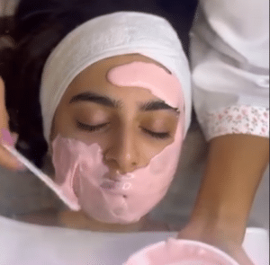 نظر کاربر اینستاگرام (کلینیک زیبایی ژینو)